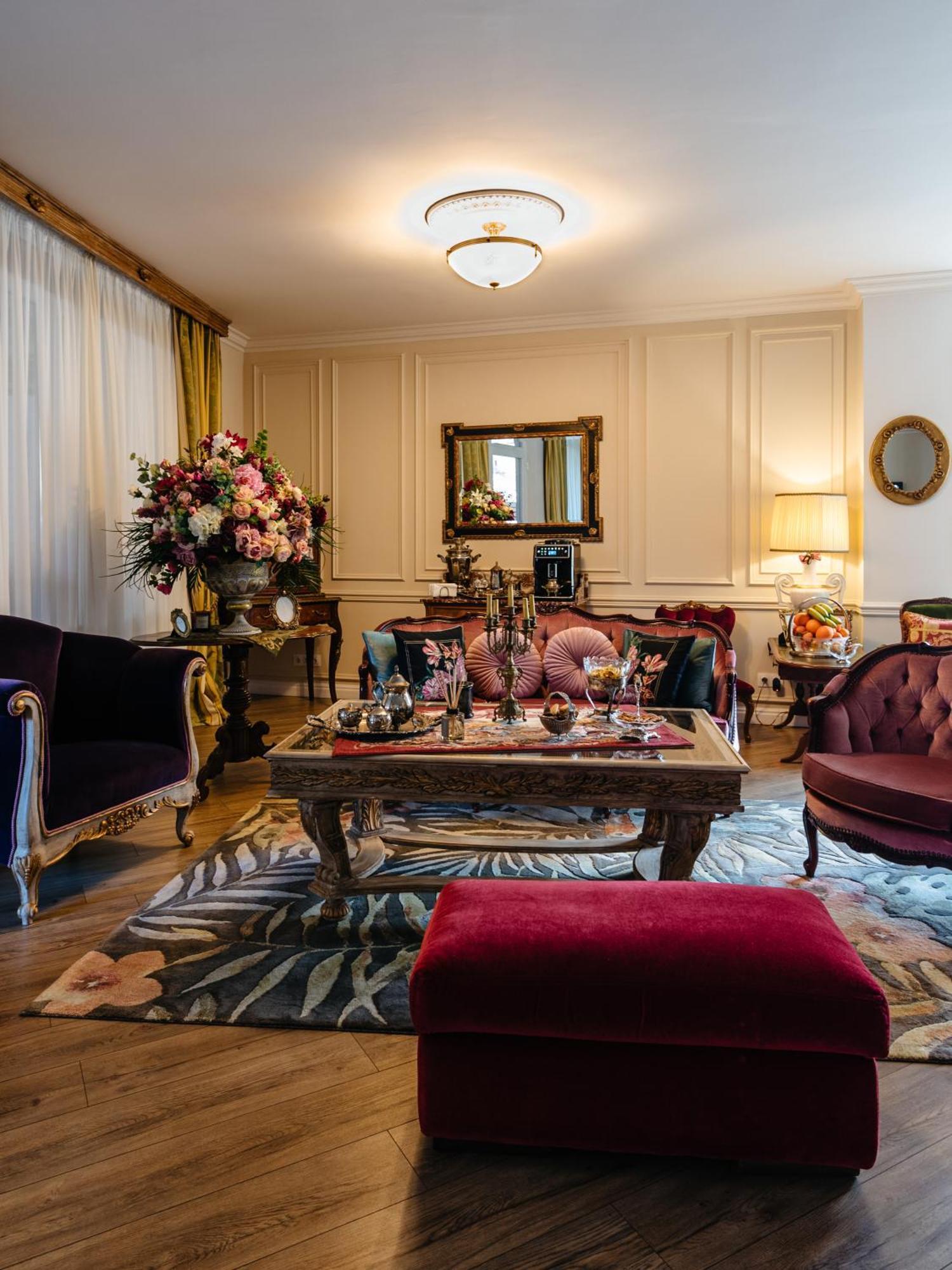 Ateneea Luxury Rooms คลูจ-นาโปกา ภายนอก รูปภาพ