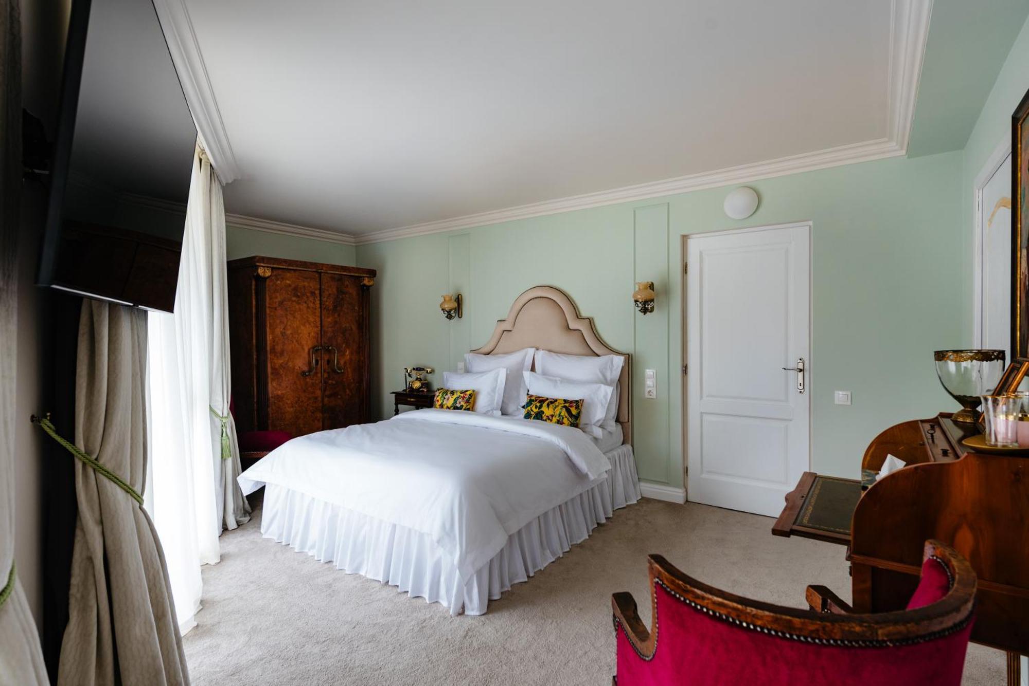 Ateneea Luxury Rooms คลูจ-นาโปกา ภายนอก รูปภาพ